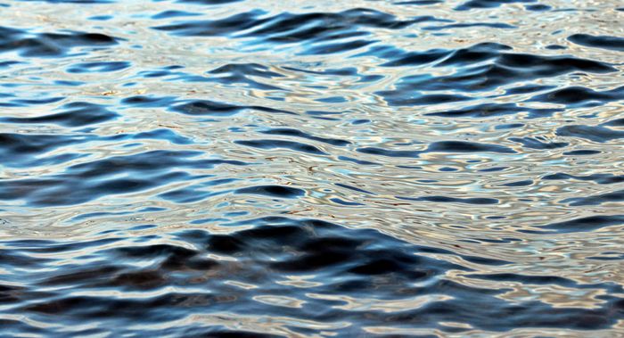 Wasser (Foto: pixabay 3085701)