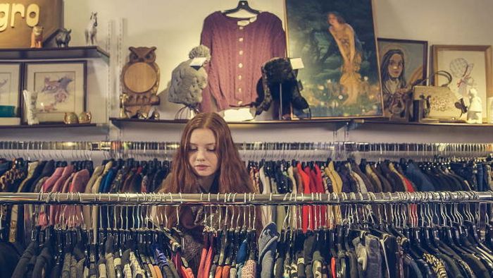 Second Hand Shop