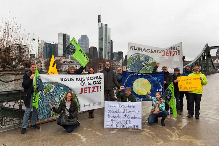 BUND Klimaaktion in Frankfurt/Main (Foto: Bernd Roselieb)