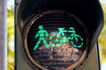 grüne Ampel für Fuß- und Radverkehr (Foto: Niko Martin)