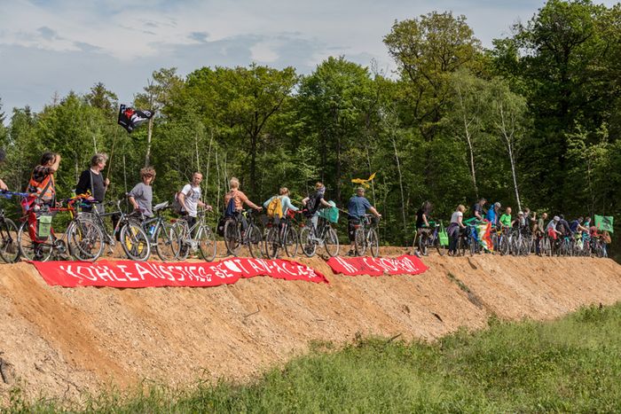 Fahrraddemo Hambacher Forst bleibt (Foto: infozentrale/Public Domain)