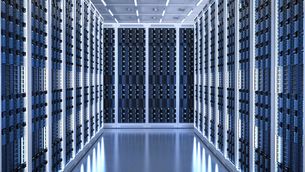 Server-Raum eines Rechenzentrums