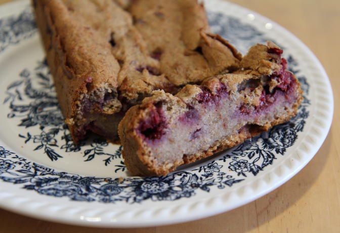 Veganes Himbeer-Bananen-Brot