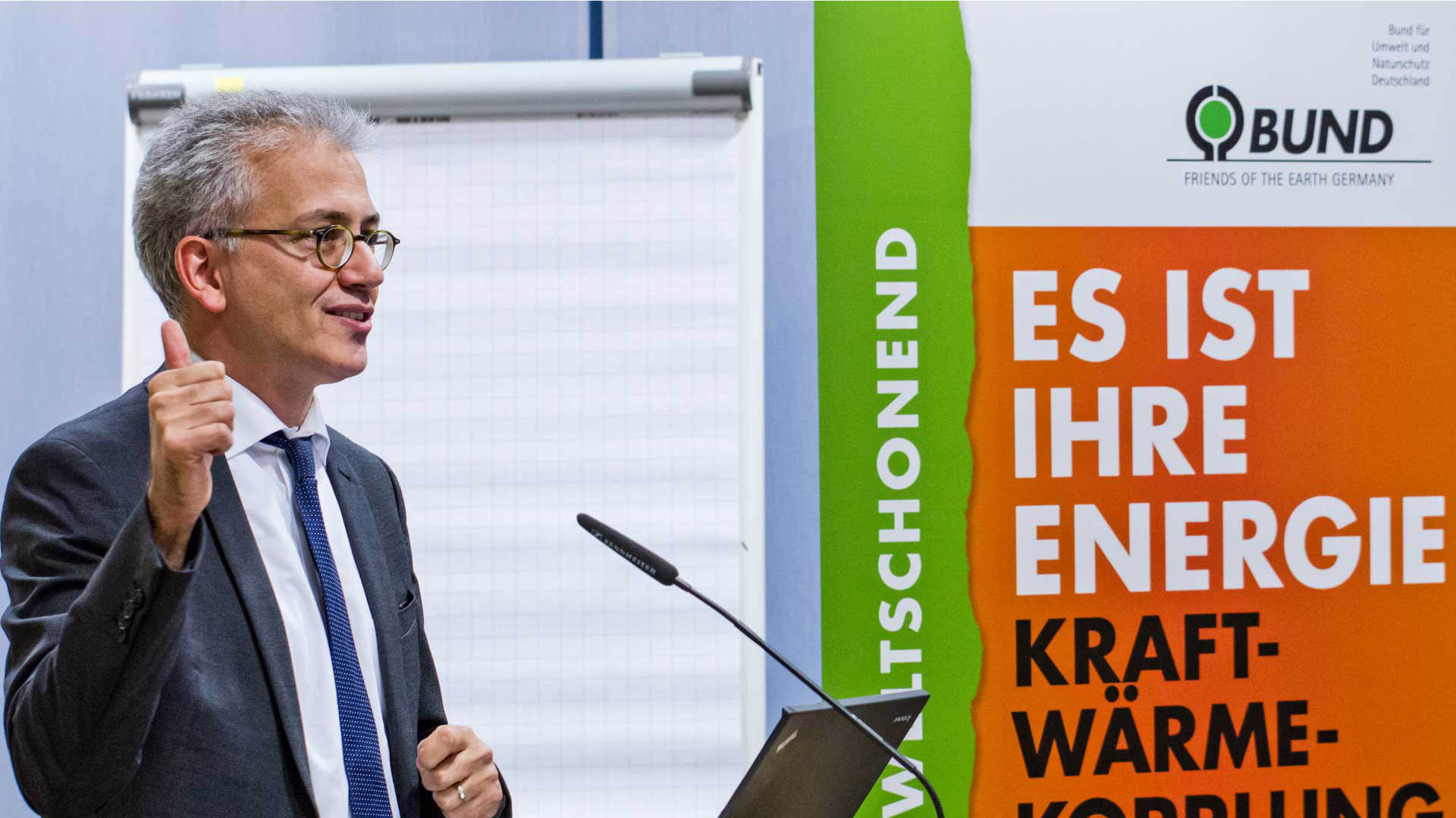 Minister Tarek Al-Wazir bei der Auftaktveranstaltung zur KWK-Infokampagne des BUND Hessen
